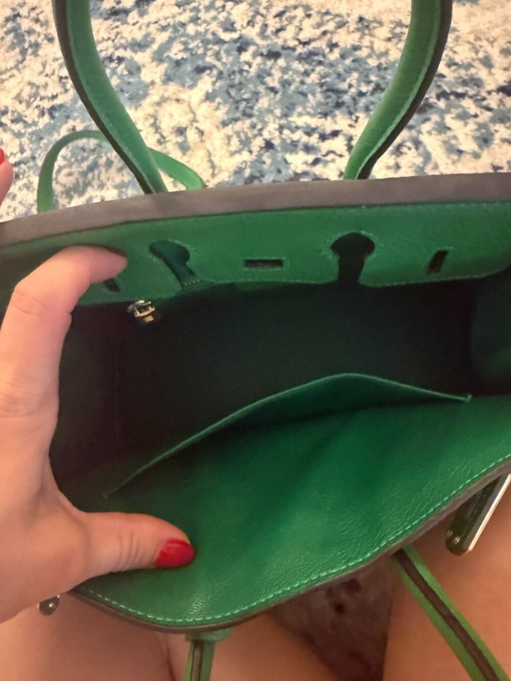 Ainifeel Green Leather Tote Bag - Picture 10 of 10